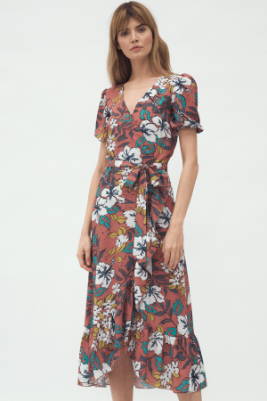 Kopertowa sukienka midi w stylu boho w kwiaty z falbaną 36