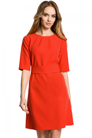 Sukienka elegancka do pracy trapezowa z paskiem czerwona XL