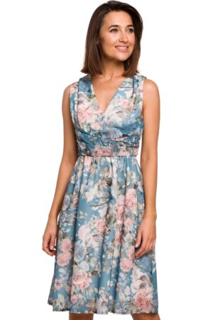 Elegancka sukienka w kwiaty szyfonowa z dekoltem V niebieska na lato M